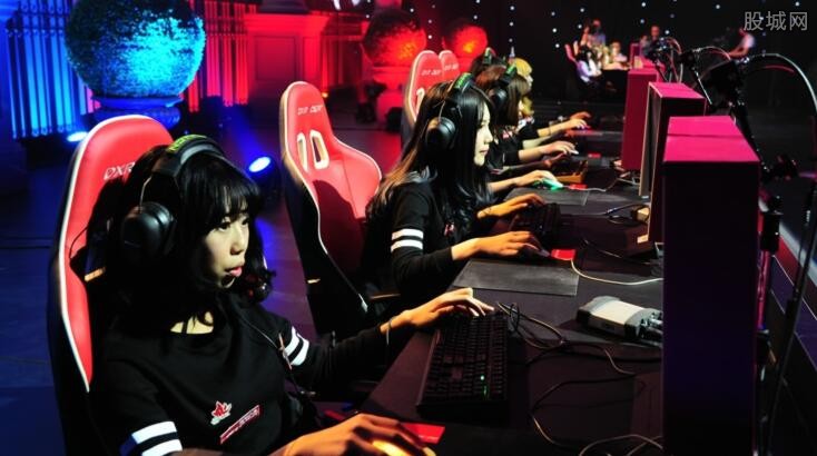 深刻理解和 深刻理解和